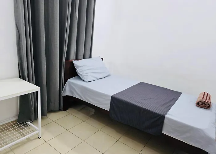 Hotel Jay R