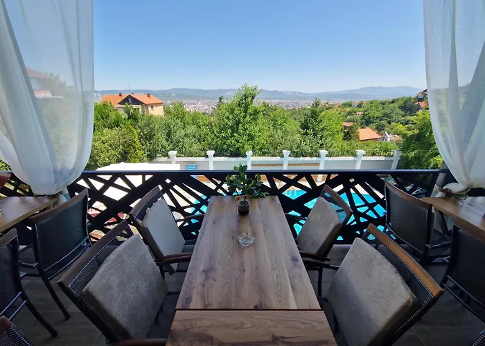 Garni Hotel Panorama Lux