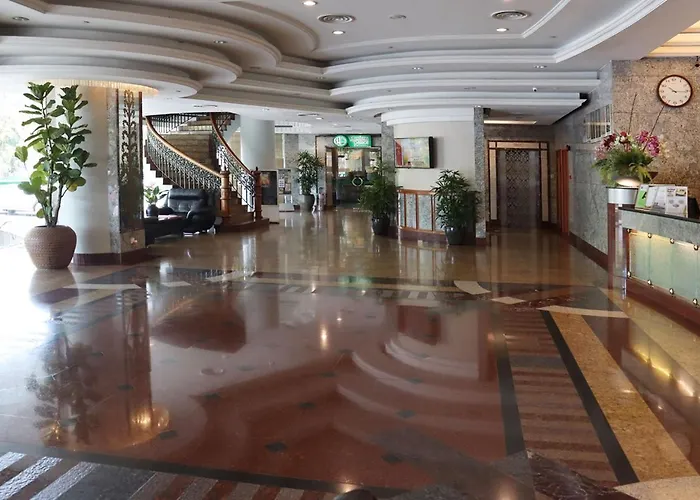 Grand Palace Hotel