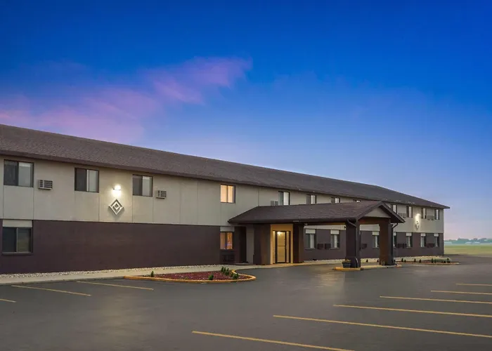 Baymont By Wyndham Oshkosh Airport