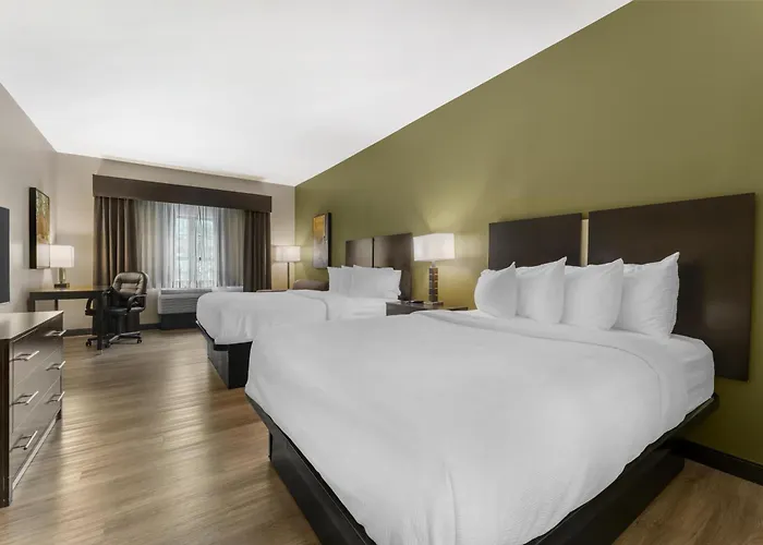 Best Western Plus Franciscan Square Inn & Suites Steubenville