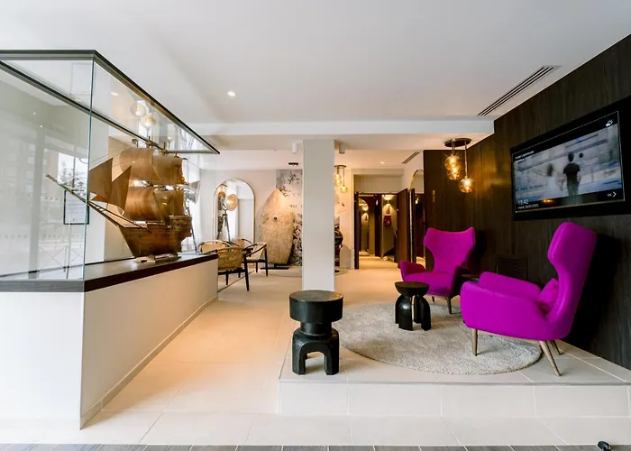 Urban Style Hotel Laperouse