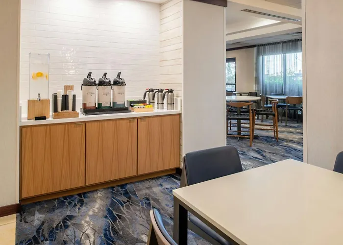 Fairfield Inn & Suites Santa Maria
