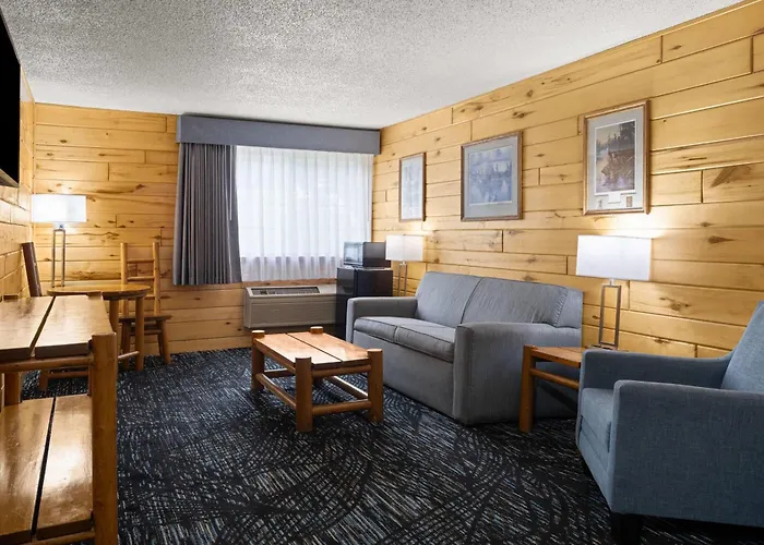 Baymont By Wyndham Duluth/Proctor/Spirit Mountain Mn