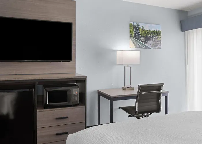 Baymont By Wyndham Duluth/Proctor/Spirit Mountain Mn