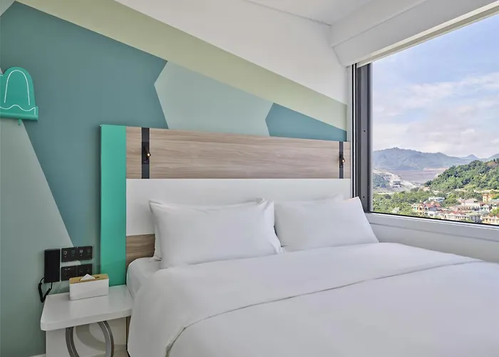 Tru By Hilton Hoa Binh City Centre