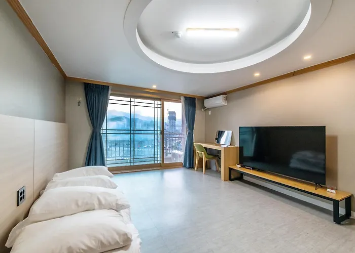 Sokcho Good Morning Hotel And Resort