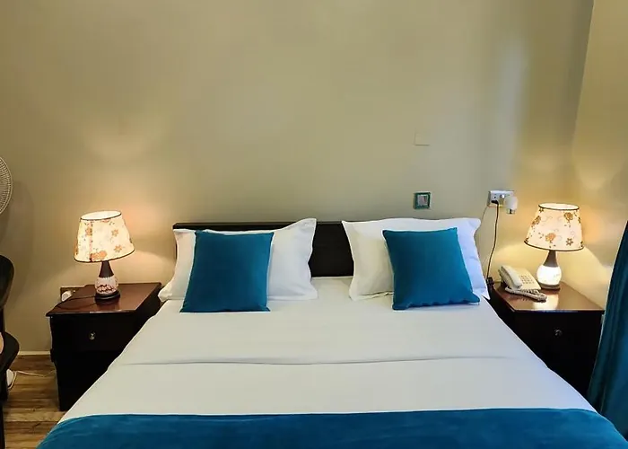 Golden Castle Hotel Hoima