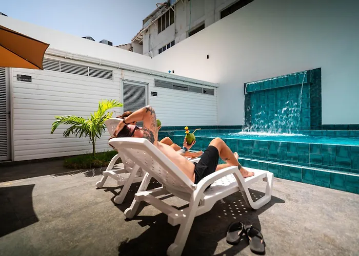 Oasis Hotel