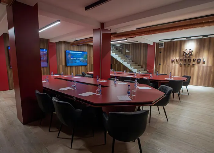 Metropol Hotel