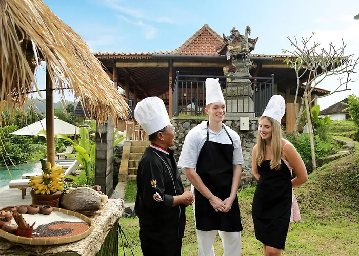 Devani Resort Sidemen
