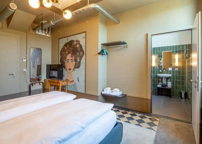 Aare Lodge Attisholz Self Check-In