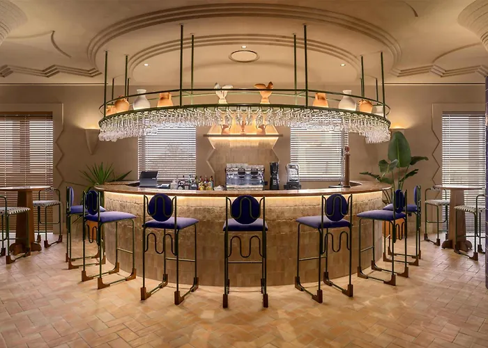 Amarello Hotel Praia Santo André, Tapestry Collection by Hilton