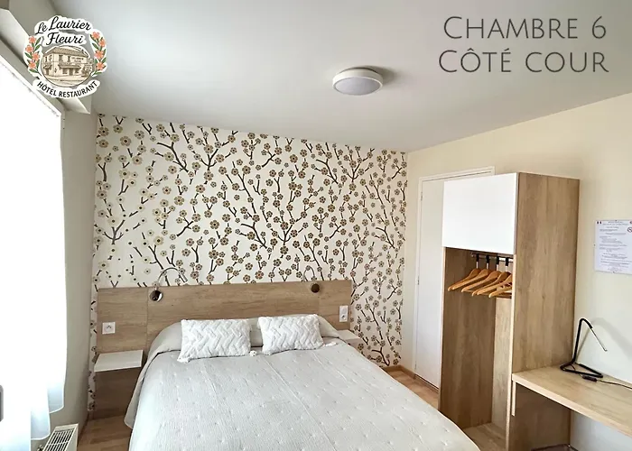 Logis Hotel Le Laurier Fleuri