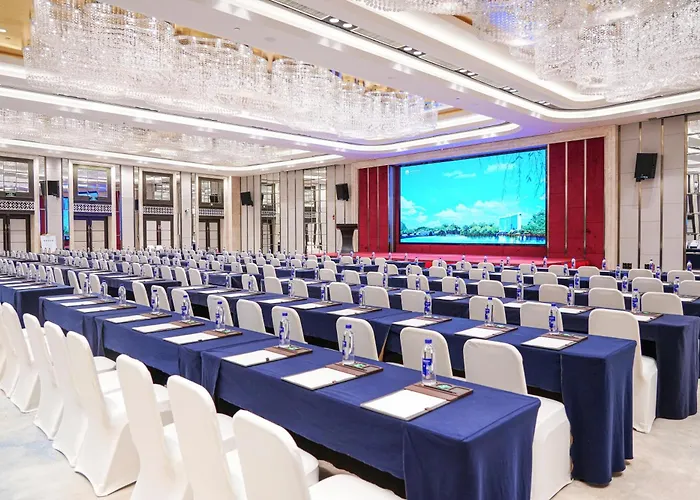 Lakeside Hotel Fuzhou