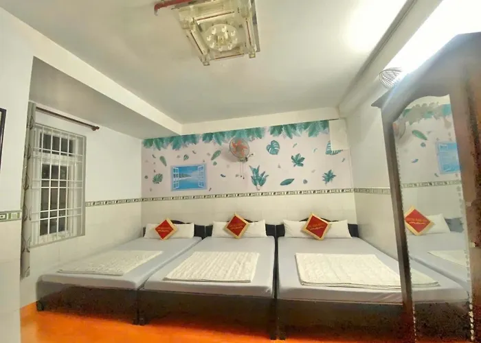 Anh Quân Hotel