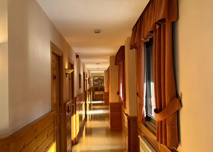 Petit Hotel