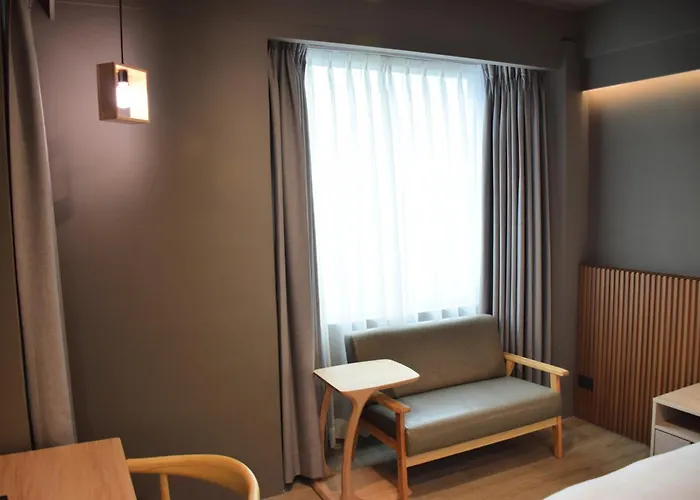 Yoyo Hotel