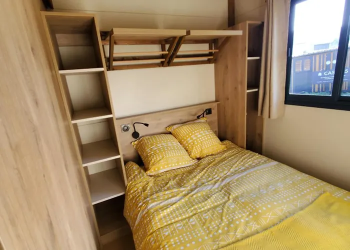 Camping Hôtel Les Airelles Montagne Ardéchoise