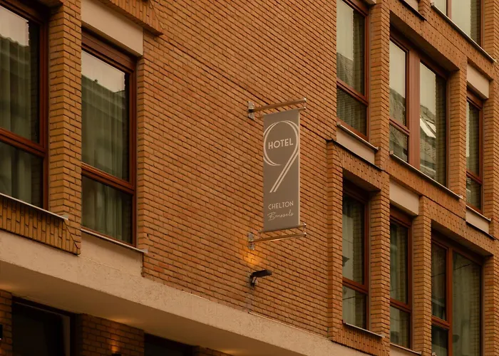 9Hotel Chelton
