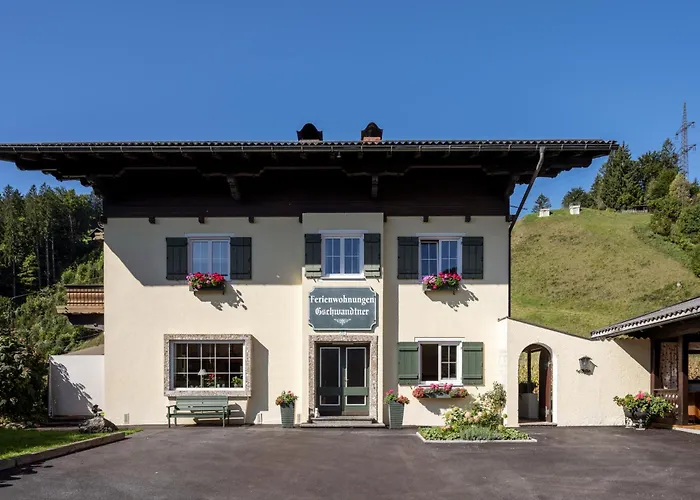 Reitsamerhof - Zimmer & Apartments