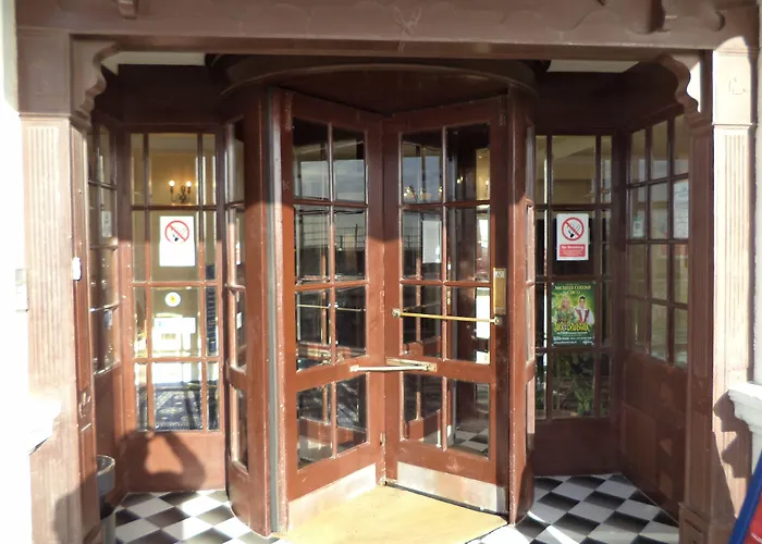 Royal Victoria Hotel