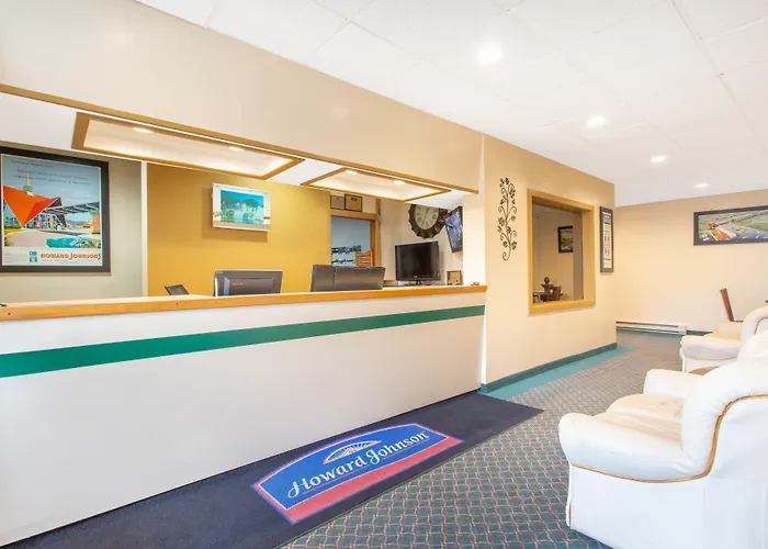Howard Johnson By Wyndham Albany