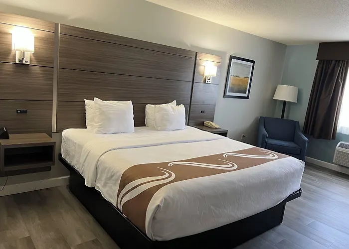 Quality Inn & Suites Red Wing