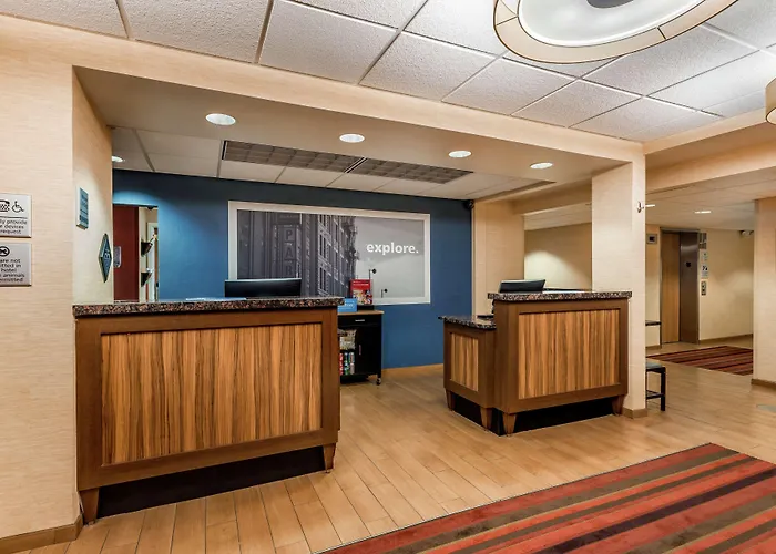 Hampton Inn Milwaukee Airport