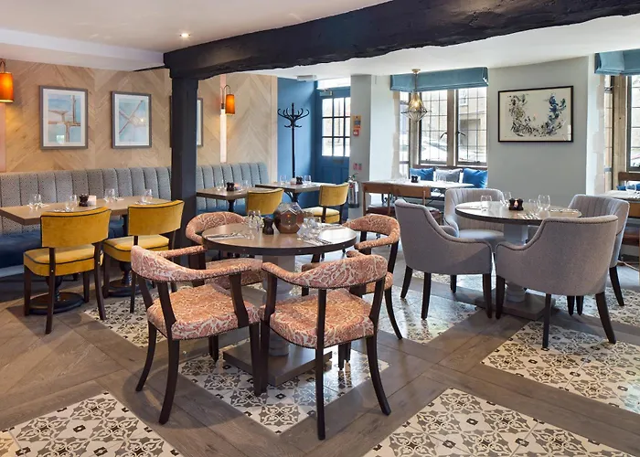 The Sheep On Sheep Street Hotel