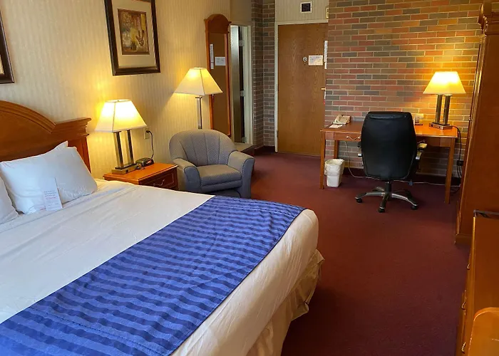 Ramada By Wyndham Lethbridge
