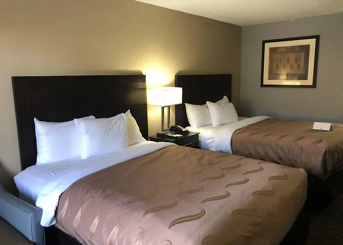 Quality Inn Clinton - Laurens I-26