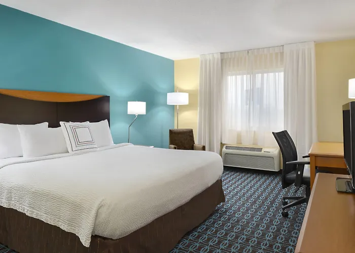 Comfort Inn & Suites Lima Northwest