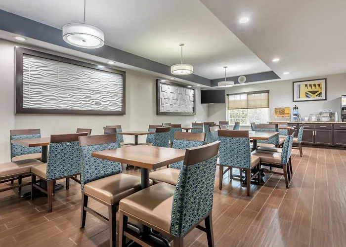 Comfort Suites Downtown Sacramento