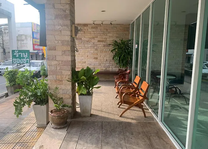 S2S Queen Trang Hotel