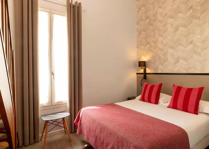 Hotel Espace Champerret