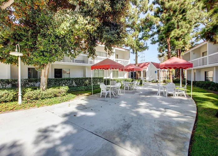 Motel 6-Santa Ana, Ca - Irvine - Orange County Airport