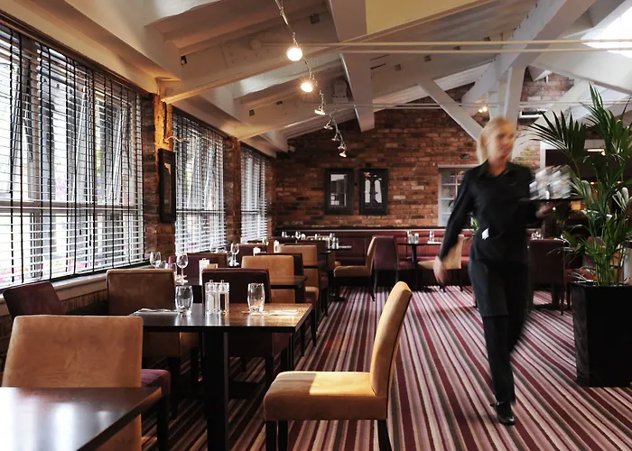 Village Hotel Manchester Hyde