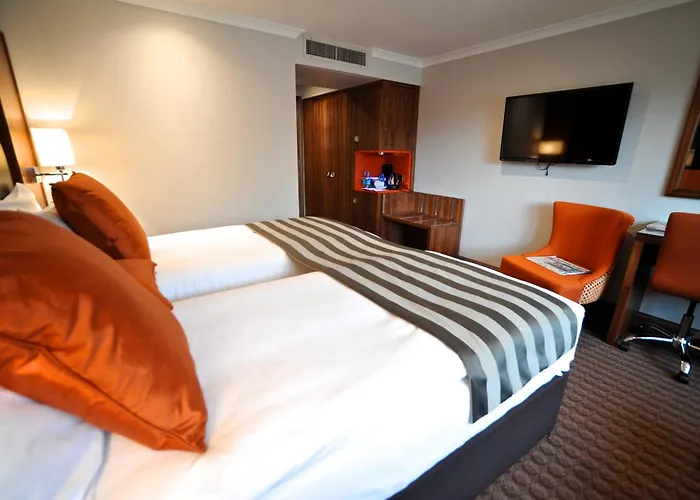 Frensham Pond Country House Hotel & Spa