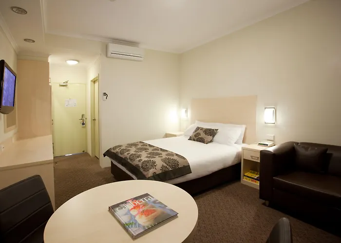 Garden City Hotel, Best Western Signature Collection