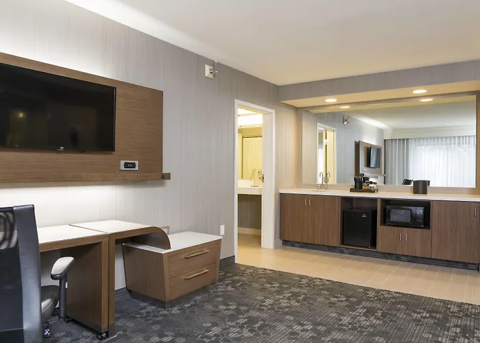 Courtyard By Marriott Livermore