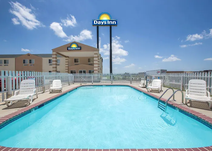 Days Inn By Wyndham Butler