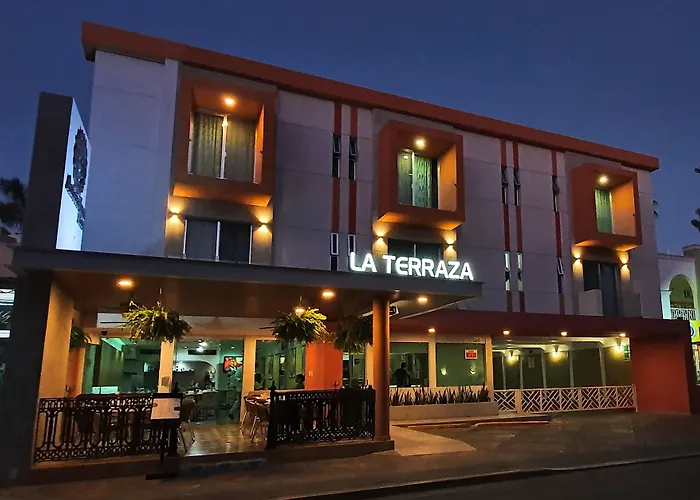 Hotel Azteca Inn