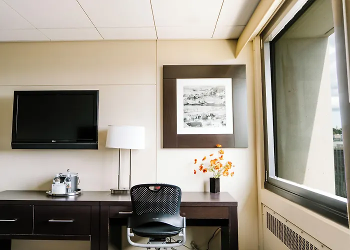 Hotel Umass