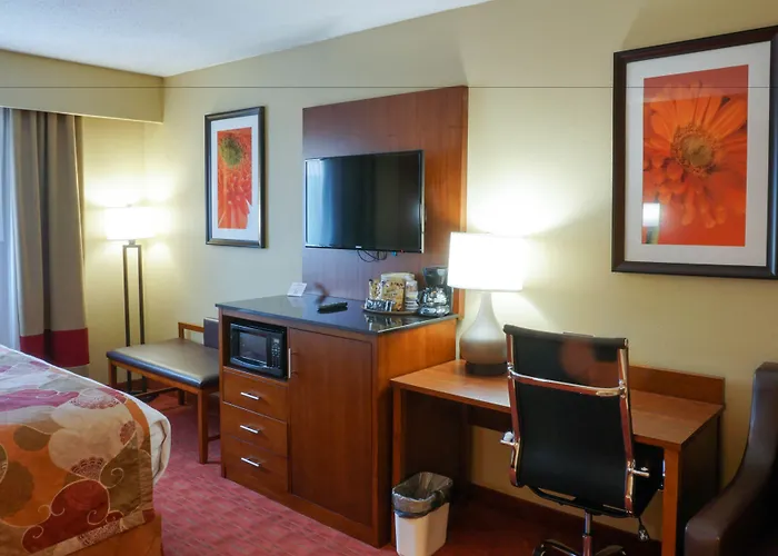 Best Western Plus Georgetown Corporate Center Hotel