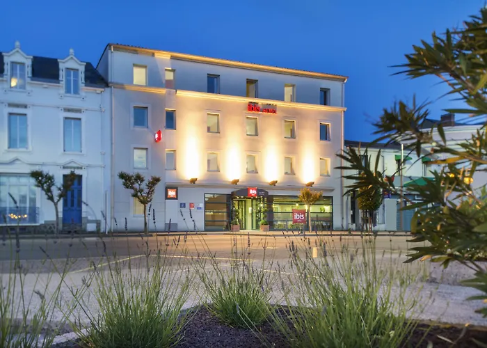 B&B HOTEL Les Sables-d'Olonne Centre Gare