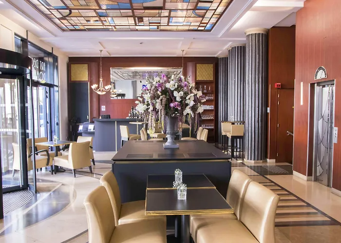 Hôtel Art-Deco Eurallile