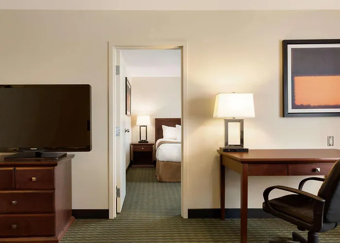 Travelodge Hotel By Wyndham Weyburn
