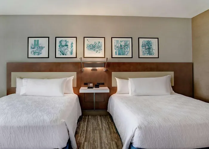 Hilton Garden Inn Kansas City/Kansas