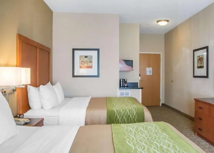 Comfort Inn & Suites West Chester - North Cincinnati